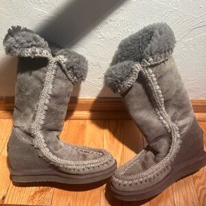 Mou Eskimo Inner Wedge Gray Shearling Tall Boots